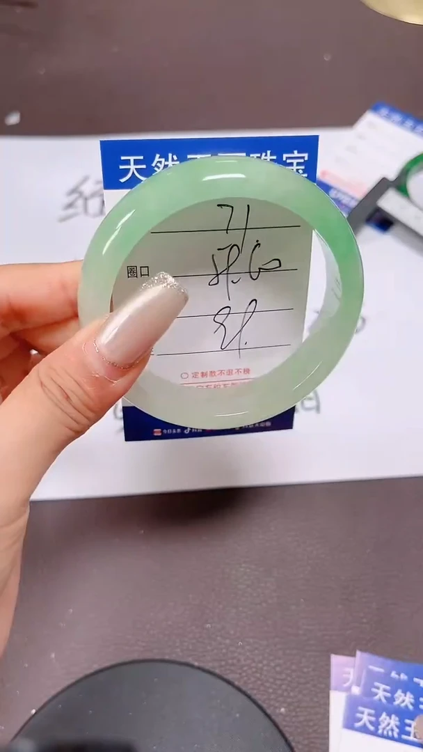 71所见即所得，拍啥发啥。