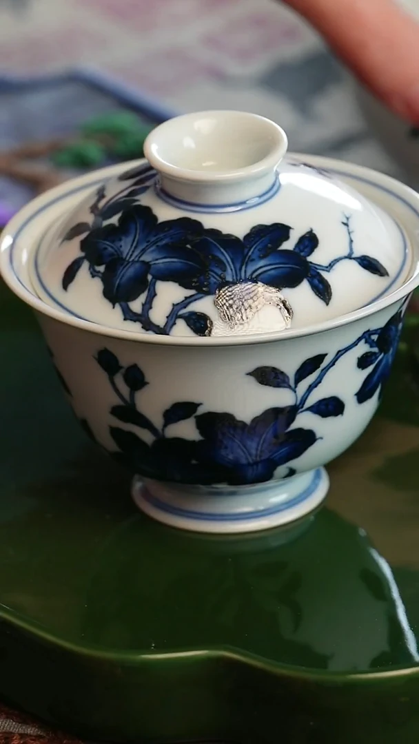 小卿亭青花杜鹃盖碗