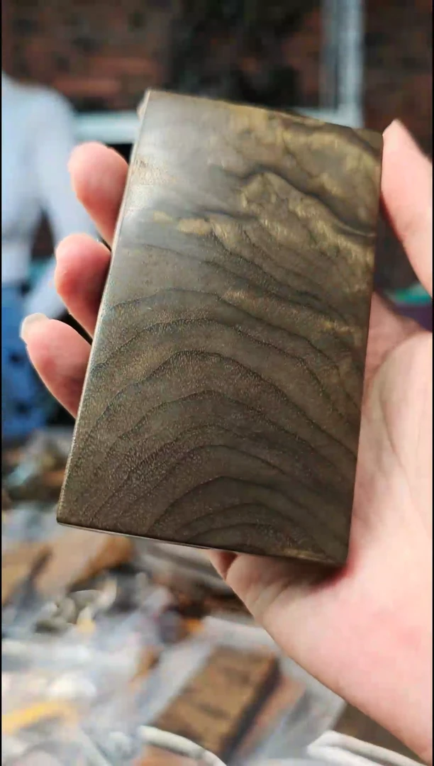 【闪购商品】金丝楠无事牌手把件