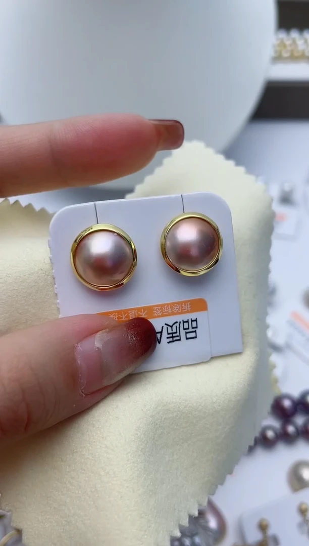 【闪购商品】拼合珍珠（马贝珠）耳饰银S925镶嵌W99