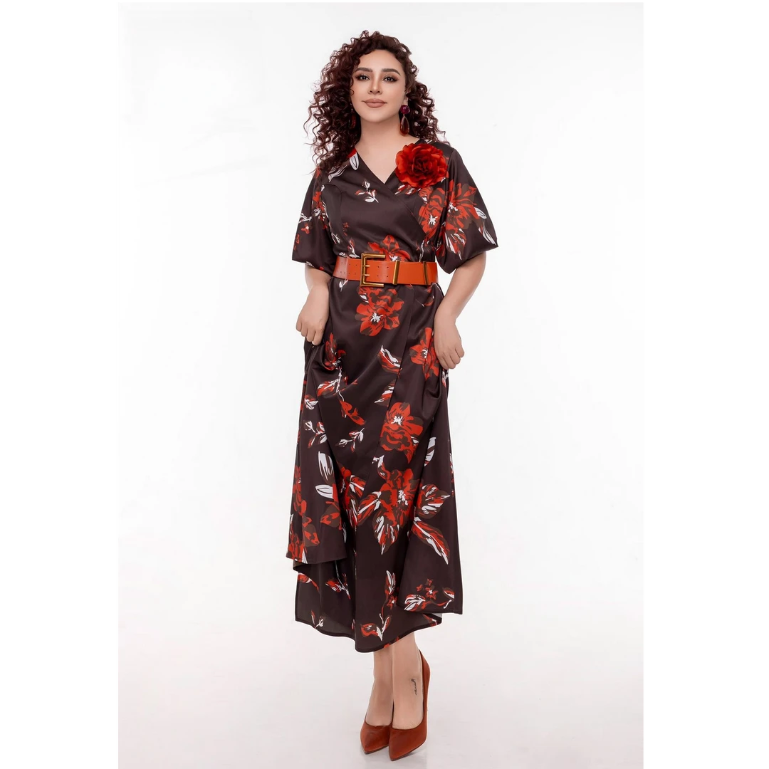 【UMIDA】2025春季新款收腰V领连衣裙