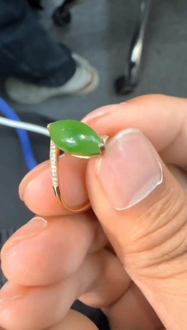 【闪购商品】和田玉【海303】3318K金镶嵌5512