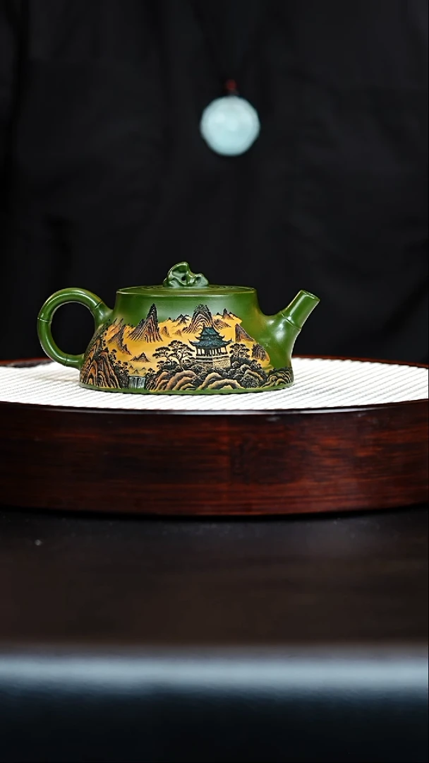 茶壶紫砂宜兴紫砂 竹石 绿泥（彩陶刻）范传梅