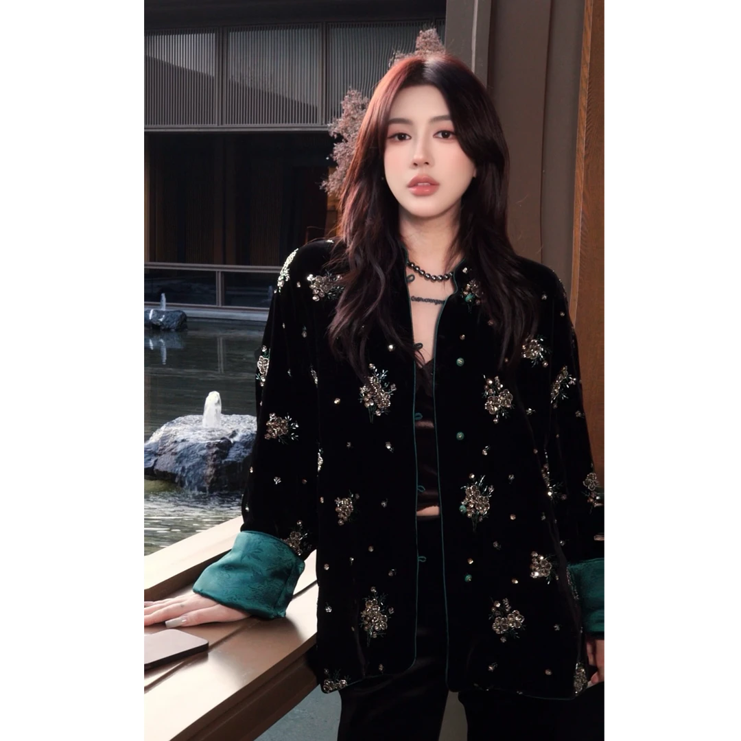 G. yantong/郭彦彤【彦彤年服】真丝丝绒外套重工钉珠新中式WT1123