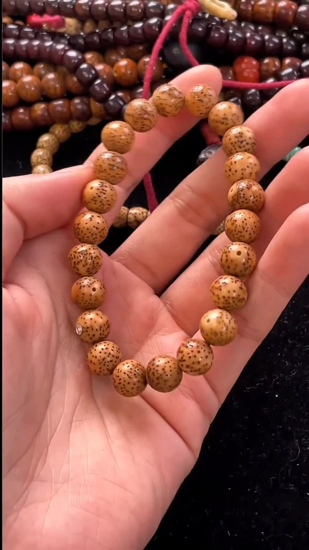 手串星月菩提微*～精工级浅珀正圆10手串