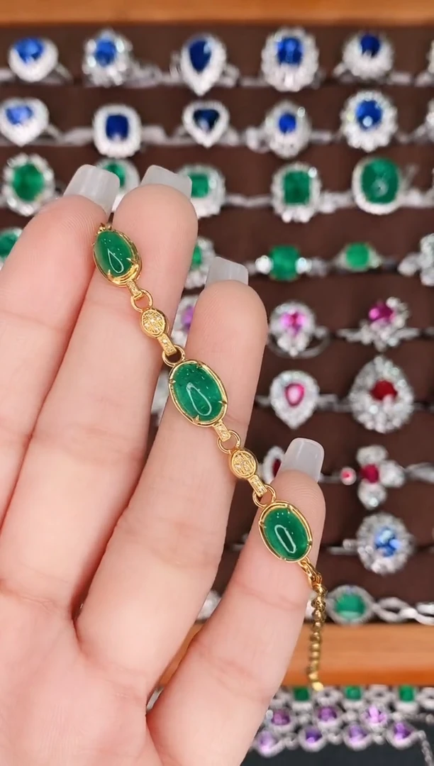 【闪购商品】祖母绿18K金手链18K金镶嵌4.88克拉