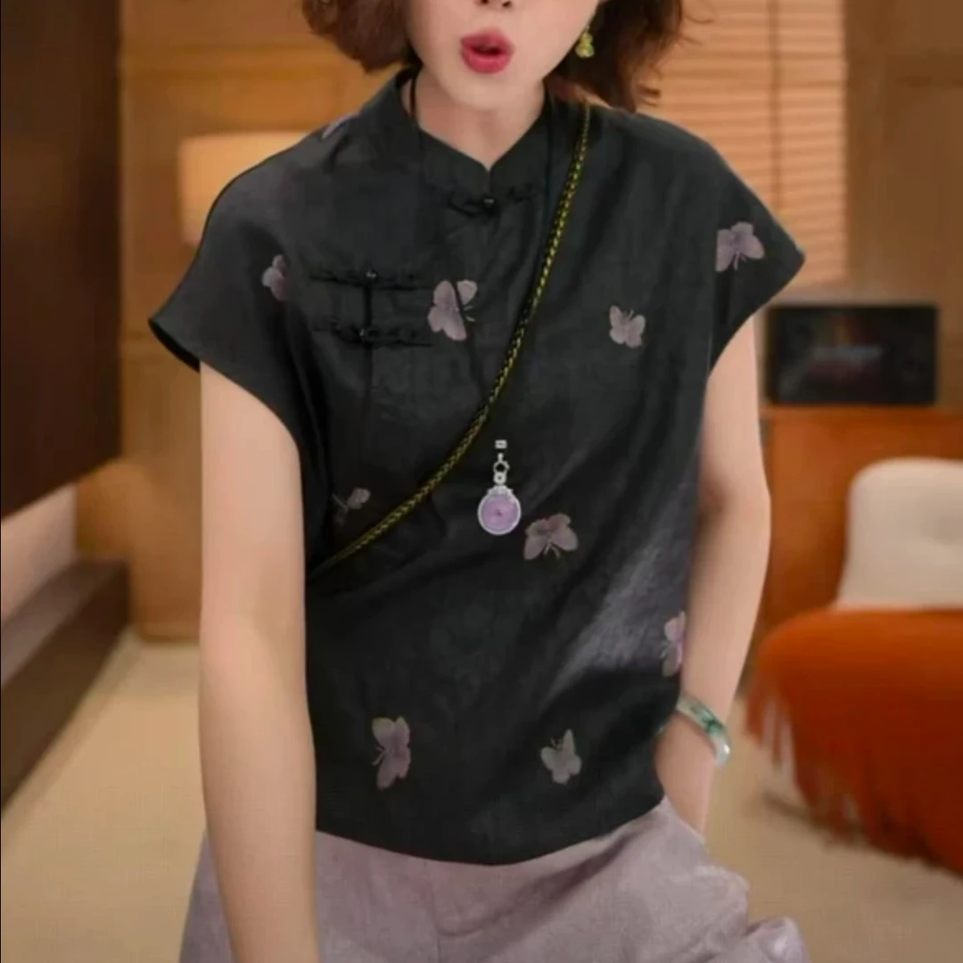 春蝶  新中式极简风设计感蝴蝶盘扣短袖女2025新款夏季822