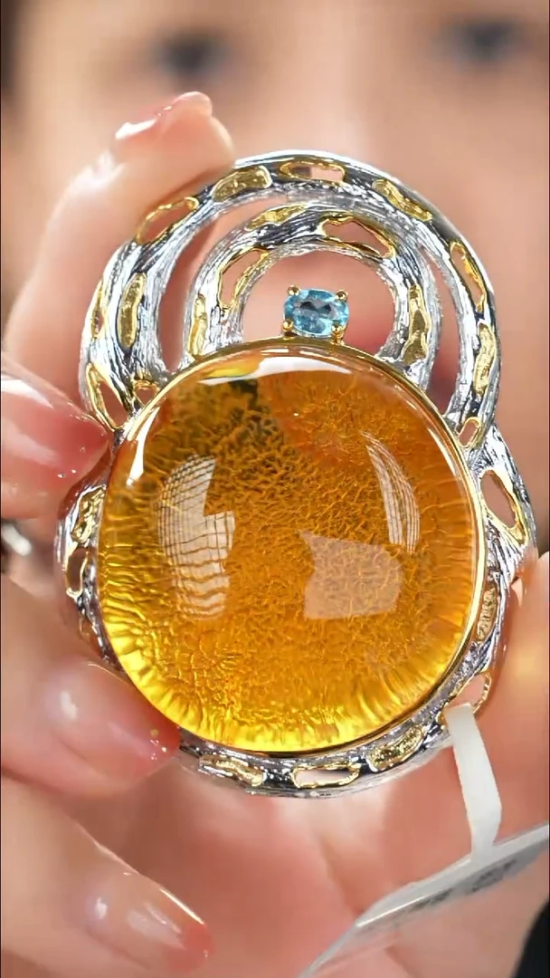 琥珀颈饰未镶嵌特色蜜蜡吊坠