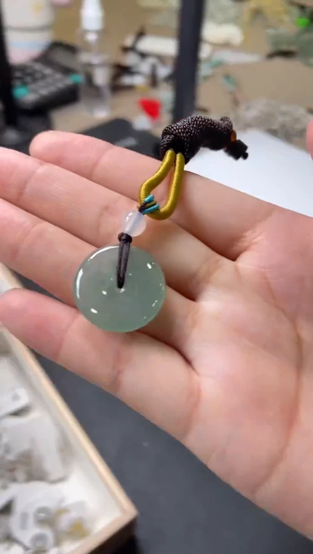 颈饰未镶嵌翡翠天然翡翠a货30