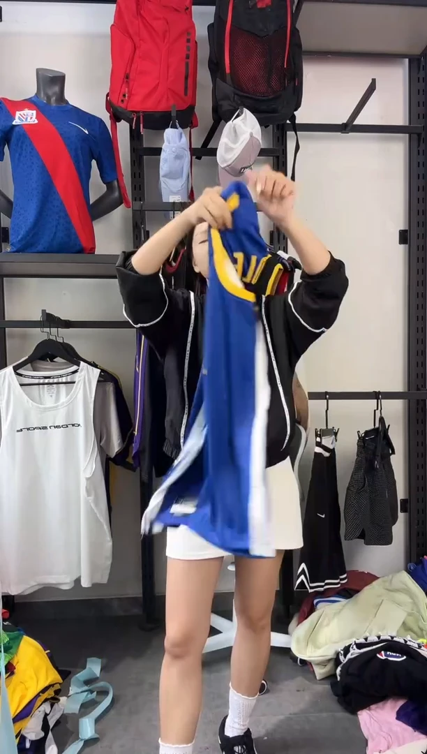 113编码 瑕疵款直播间过款为准 尺码