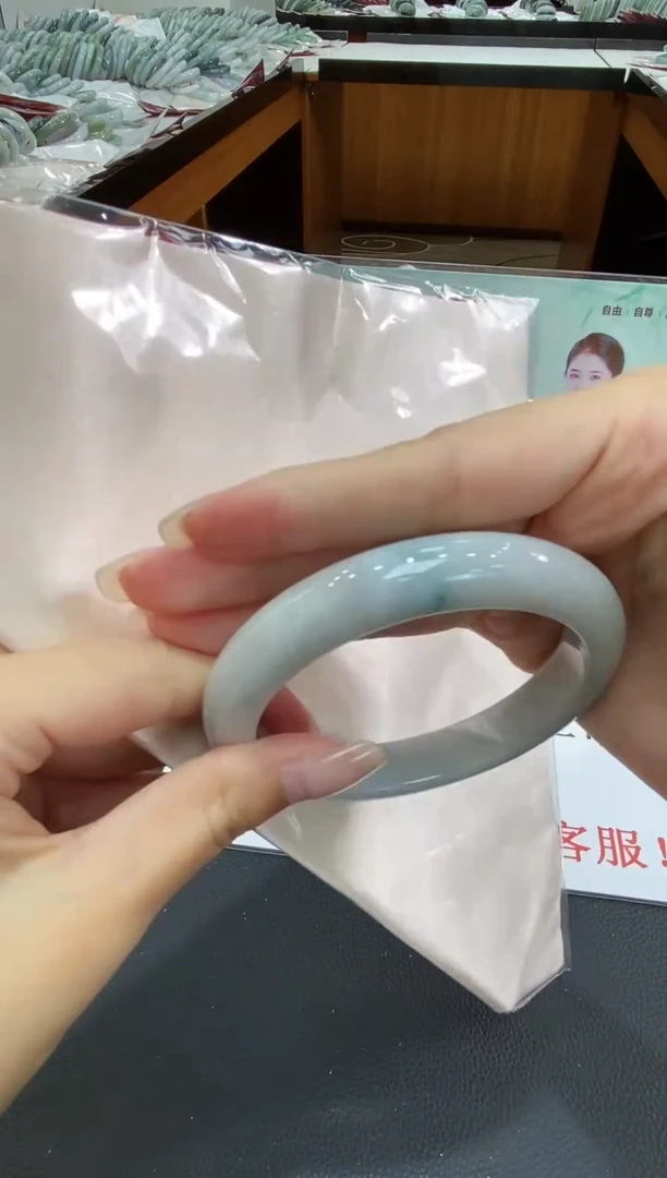 未镶嵌手镯翡翠天然翡翠A货(拍一发一)24
