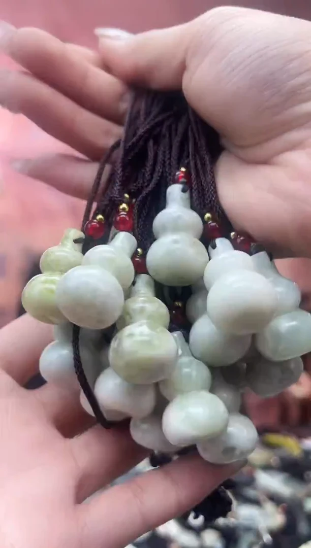 未镶嵌岫玉吊坠多样性发货拍一发一