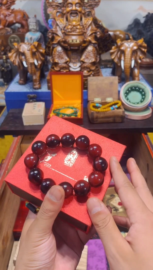 未镶嵌琥珀裸石A老七专属高端精品107