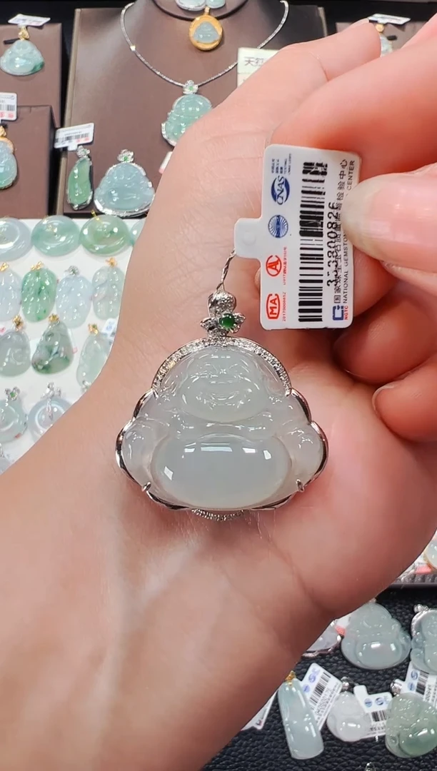 【闪购商品】翡翠吊坠(不含链)18K金镶嵌佛公吊坠826