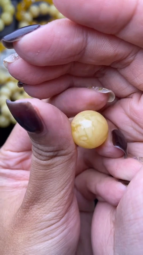 裸石琥珀未镶嵌星筠珠宝67 卡15MM