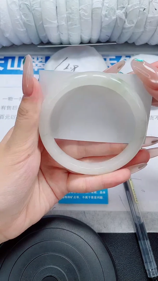 未镶嵌手镯石英质玉69-60/61