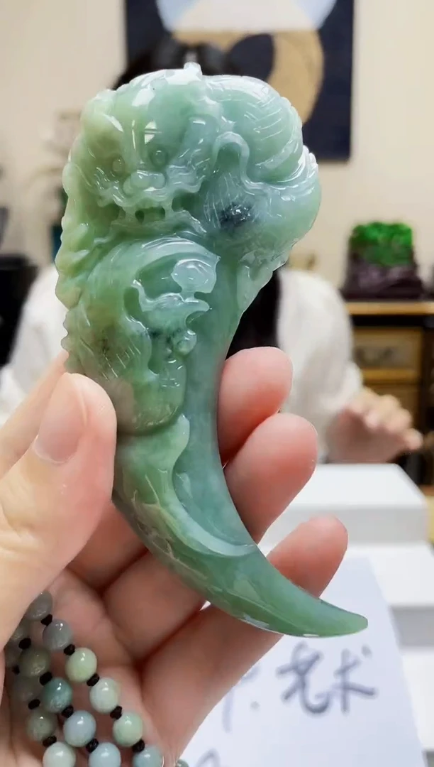 未镶嵌定制翡翠吊坠83