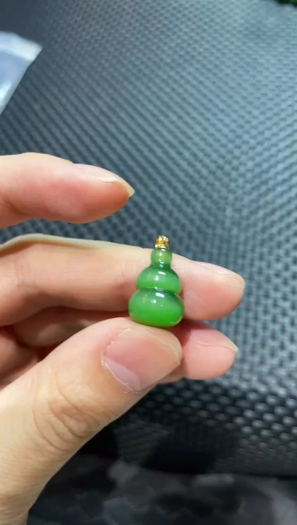 颈饰未镶嵌和田玉和田玉碧玉葫芦吊坠