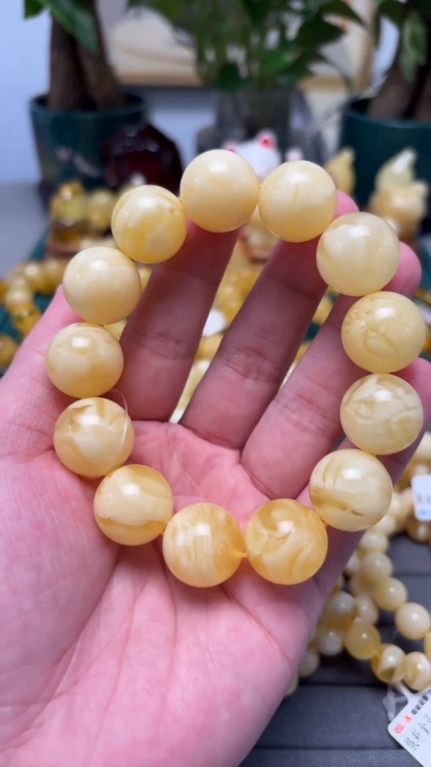 手串琥珀未镶嵌p24臻品俄料白蜡妖花手串 45.05克 18mm