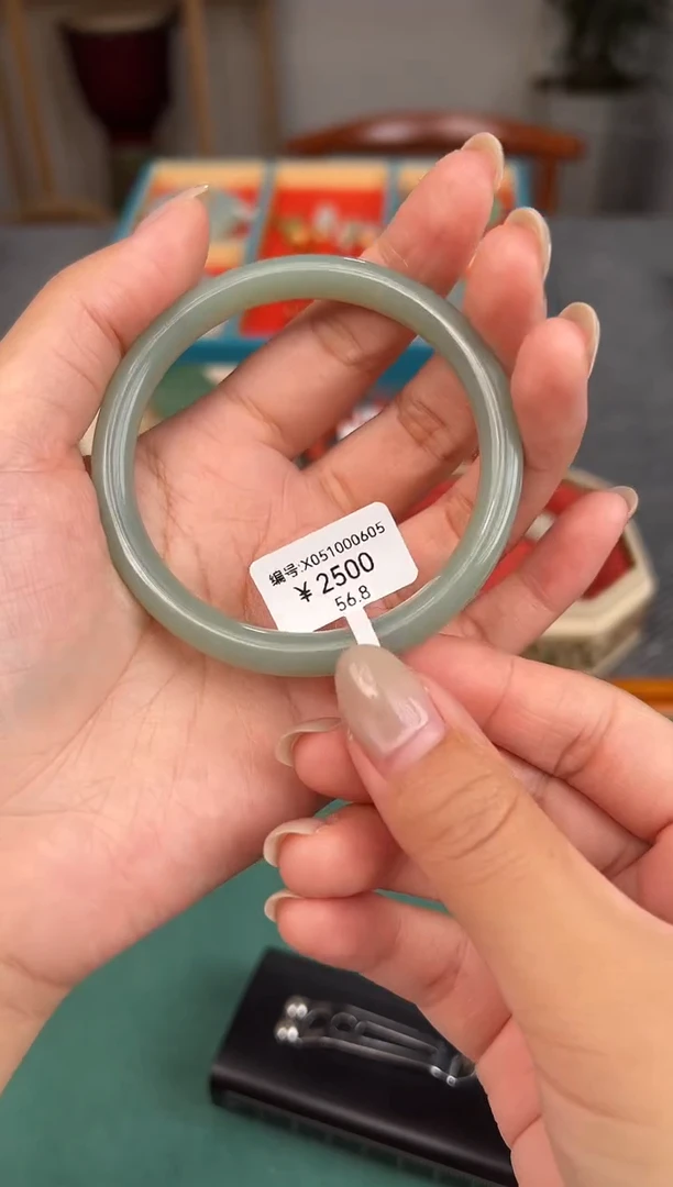 和田玉未镶嵌颈饰X 56.8