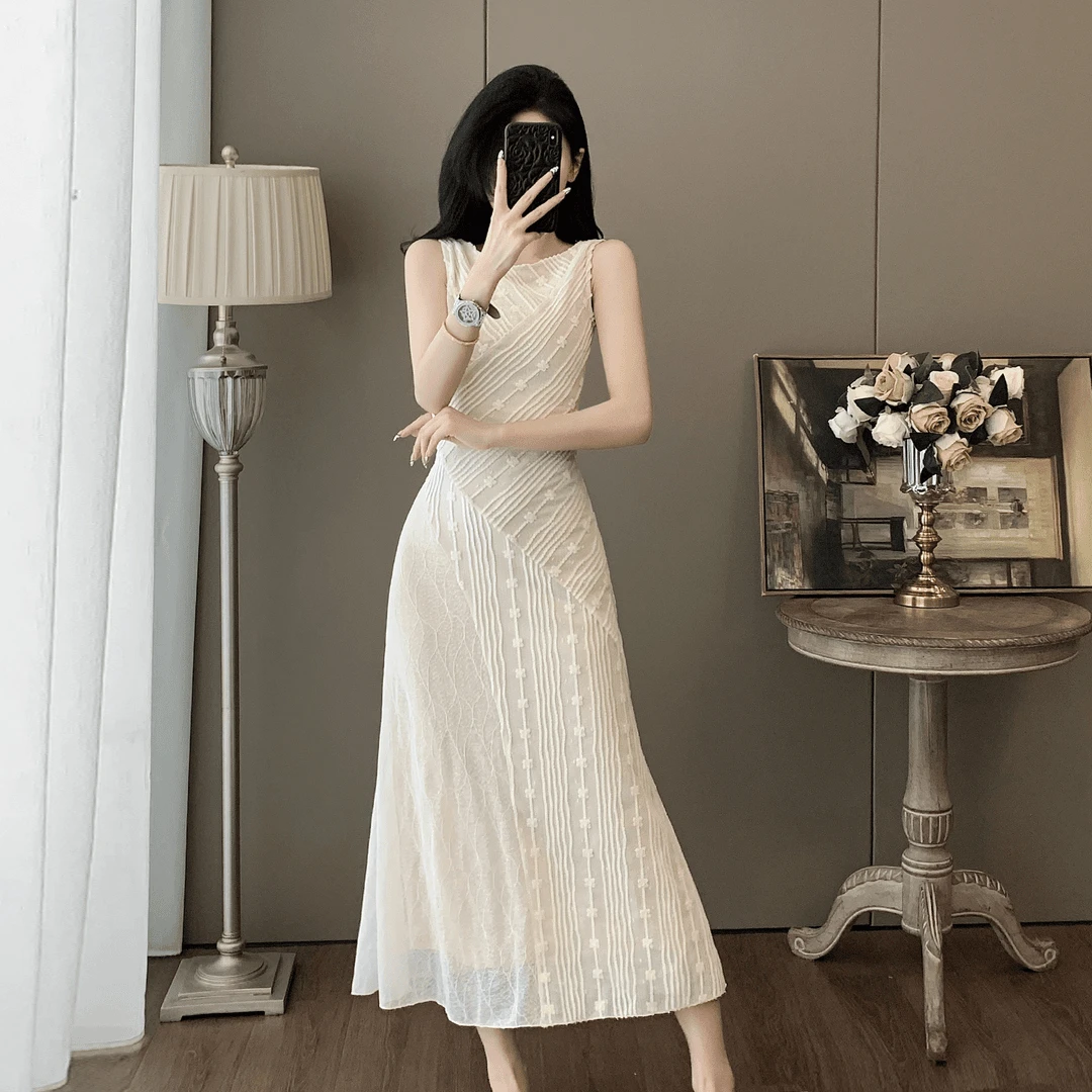 夏季收腰显瘦新款面料无袖连衣裙女气质高级感长款独特漂亮裙子