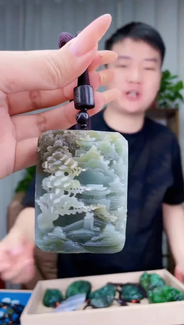 未镶嵌和田玉挂件拍一发一，多样性发货！
