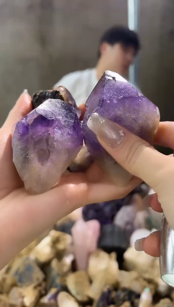 未镶嵌大型摆件（非配饰）水晶019紫水晶多样性发一个+灯座