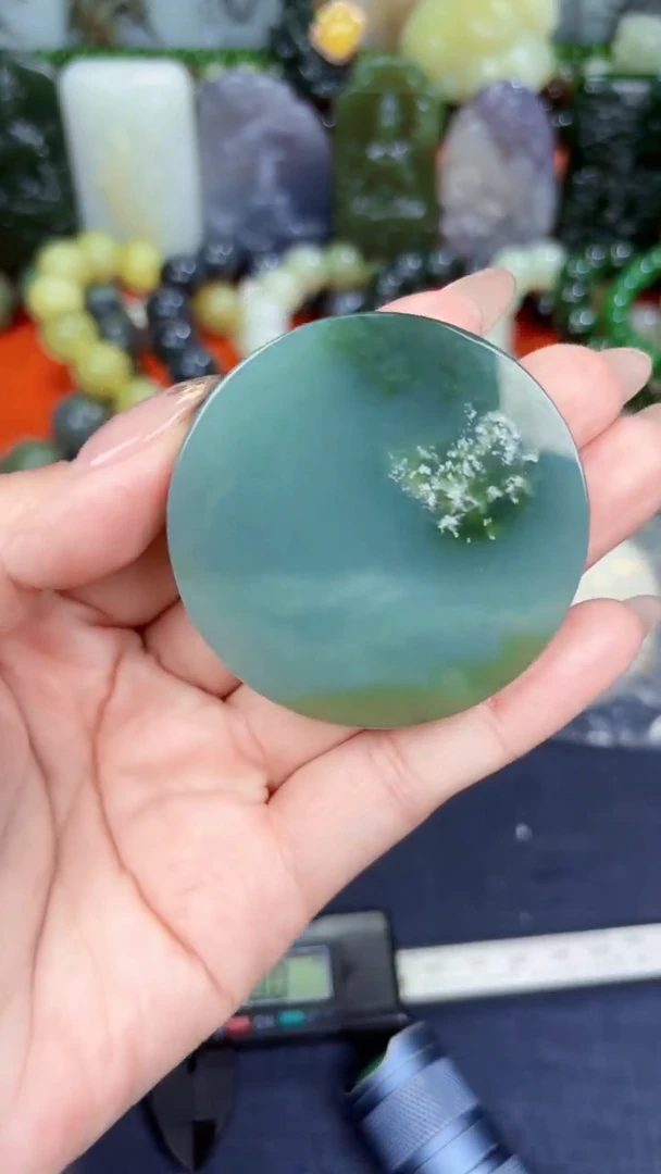 颈饰未镶嵌和田玉和田玉