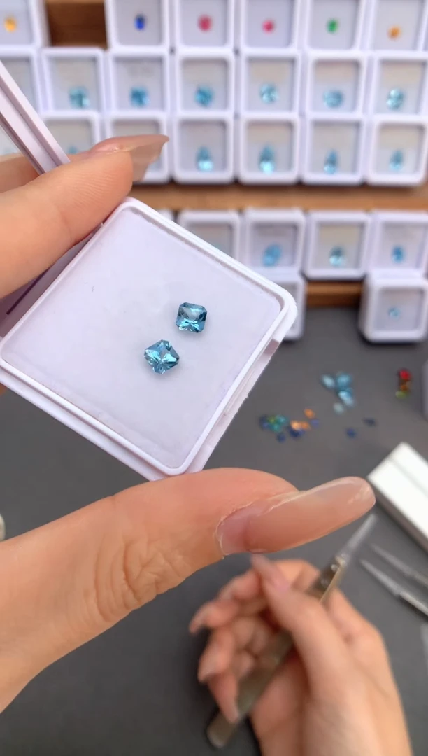 未镶嵌裸石定制海蓝宝石0.9ct