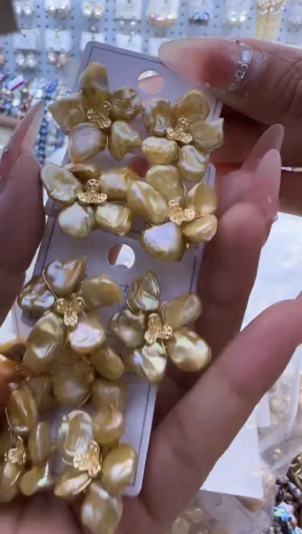 【闪购商品】淡水珍珠耳饰银S925镶嵌704有微瑕  介意勿拍