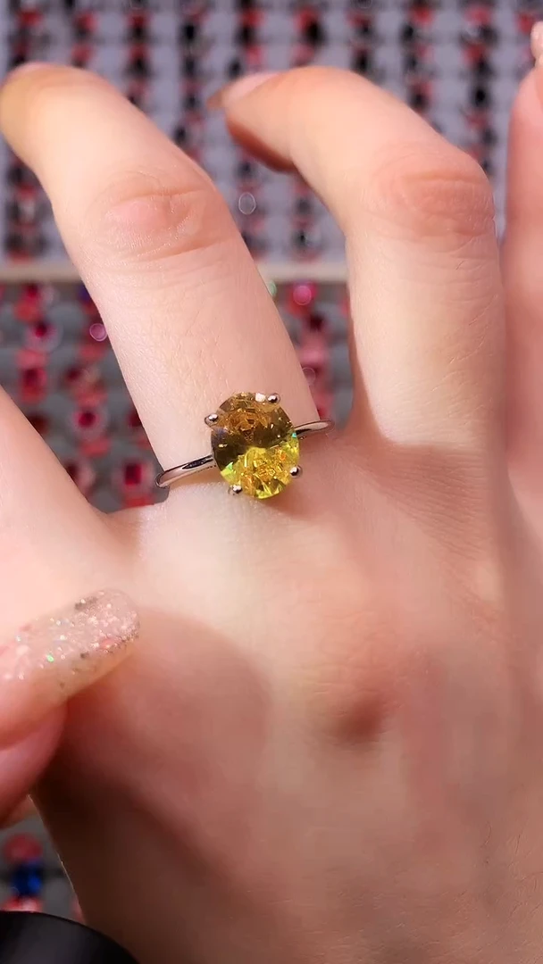 【闪购商品】黄晶戒指银S925镶嵌1111