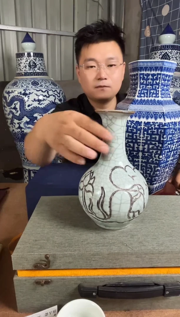 摆件现代艺陶瓷S569