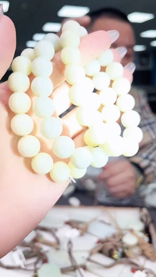 颈饰未镶嵌和田玉8