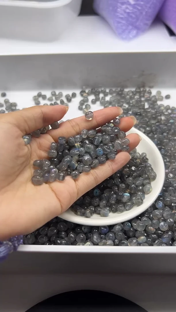 颈饰未镶嵌水晶w2422灰月光随形6mm*20颗