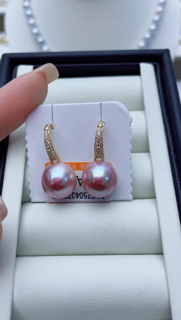 耳饰银S925镶嵌拼合珍珠（马贝珠）W32