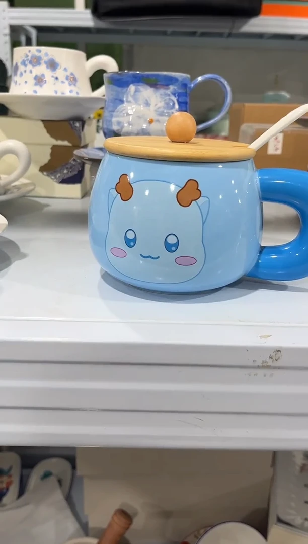 杯子骨瓷（简装）木盖杯子一个