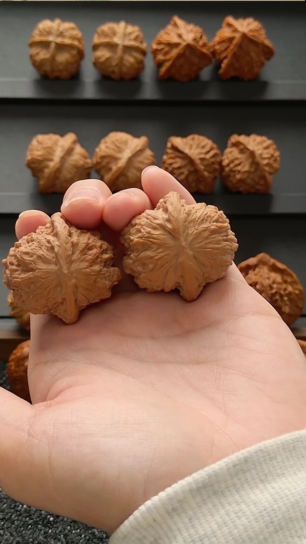 把件文玩核桃血麒麟38mm（福利）