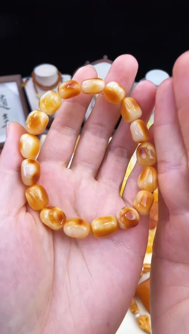 琥珀未镶嵌珠宝奇石柒月