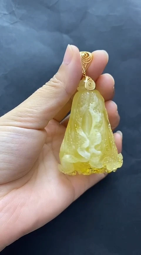 未镶嵌琥珀裸石琥珀吊坠