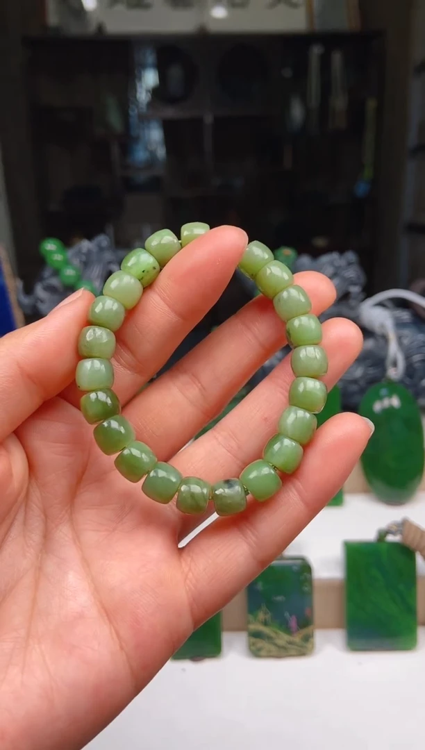 【闪购商品】和田玉挂件未镶嵌1