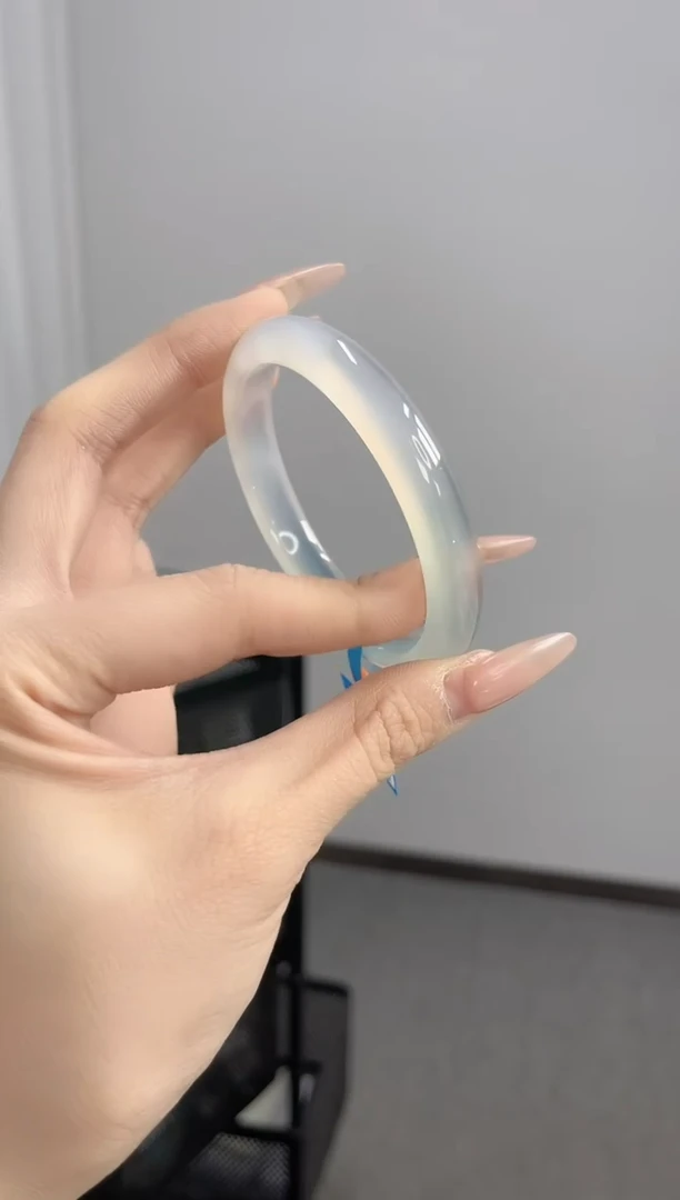 【闪购商品】玛瑙/玉髓手镯未镶嵌57-58圈