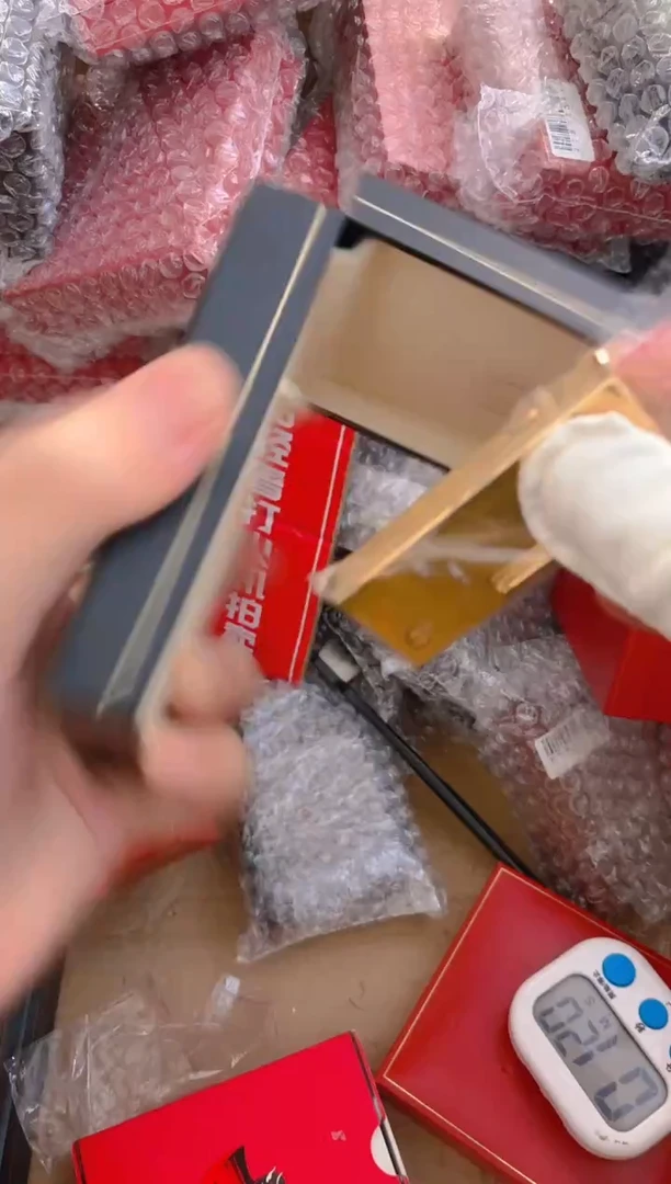 大****发中古打火机闪购链接