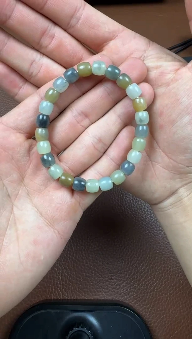 颈饰未镶嵌和田玉5