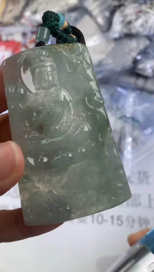 未镶嵌挂件翡翠303244      多人