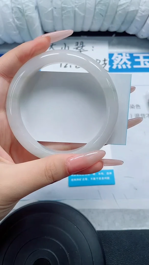 未镶嵌手镯石英质玉49-60/61