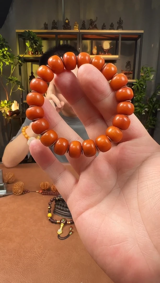 手串蜜蜡未镶嵌13+老蜡串