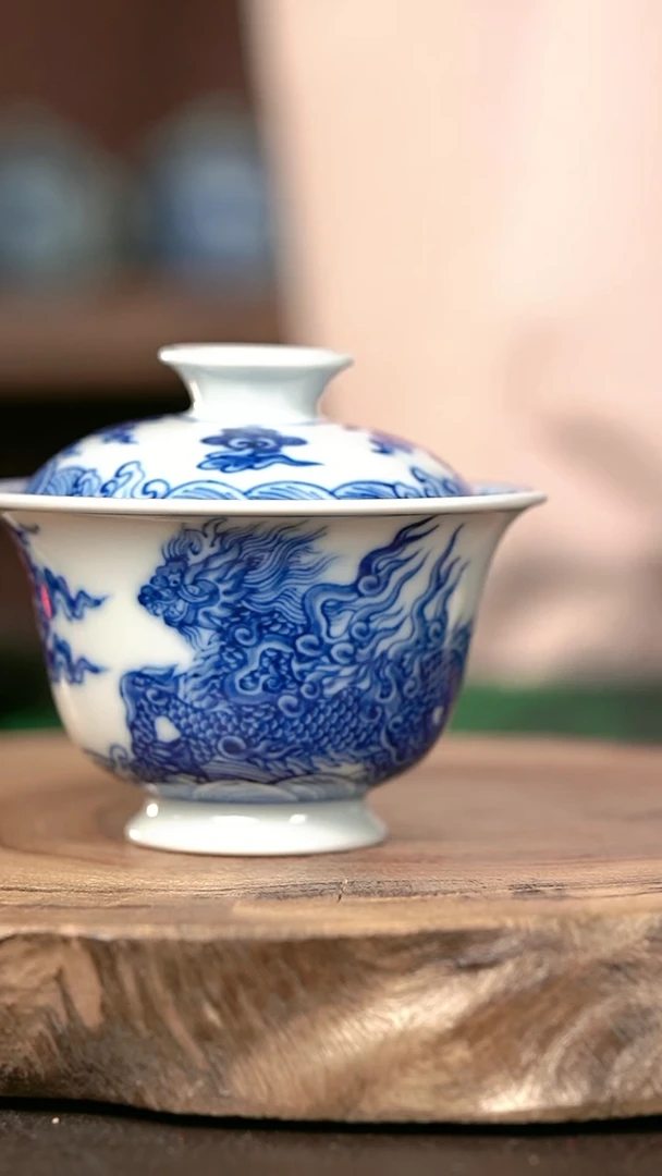 手绘手绘高温现代瓷  柴  麒麟踏浪高足130cc