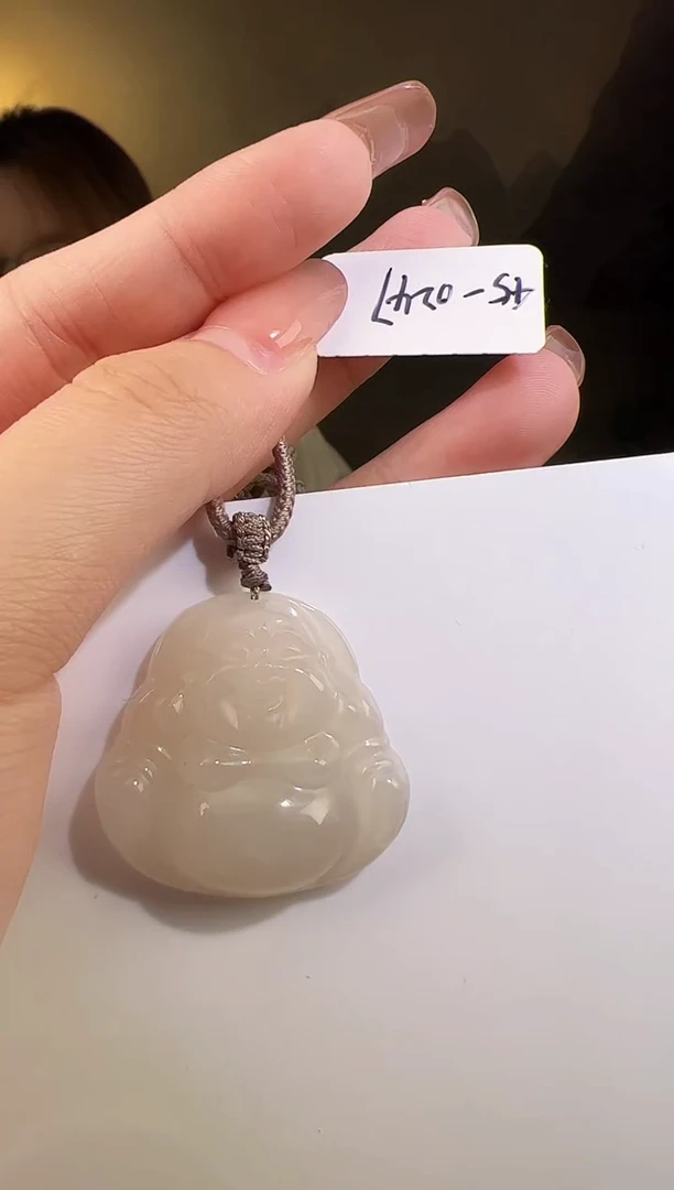【闪购商品】和田玉颈饰未镶嵌佛公0247