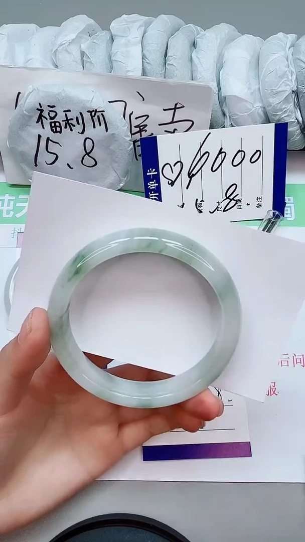 石英质玉手镯未镶嵌144圈口：59.8