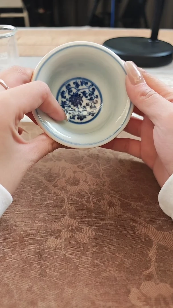 【闪购商品】杯宁封窑外橙内绘缠枝花卉小压手杯